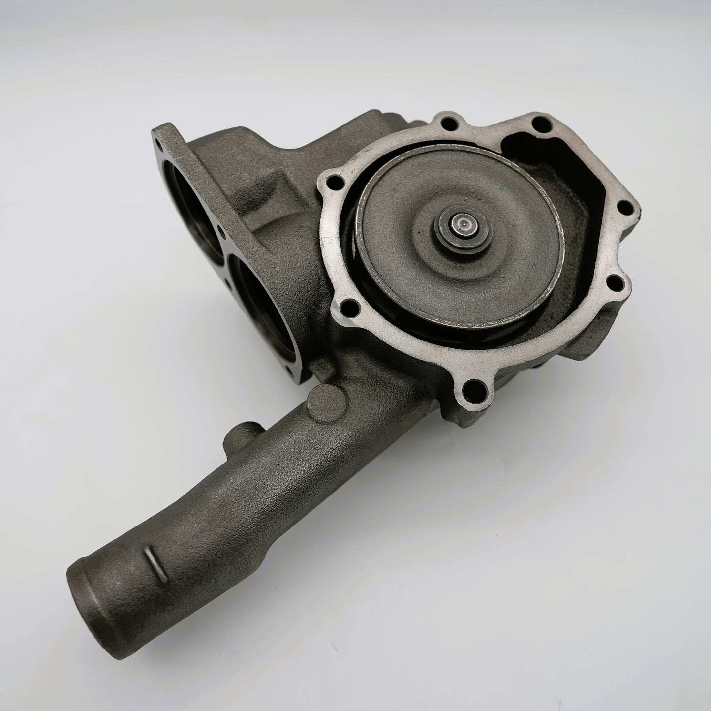 WCP OM906 Water Pump – PP8158361